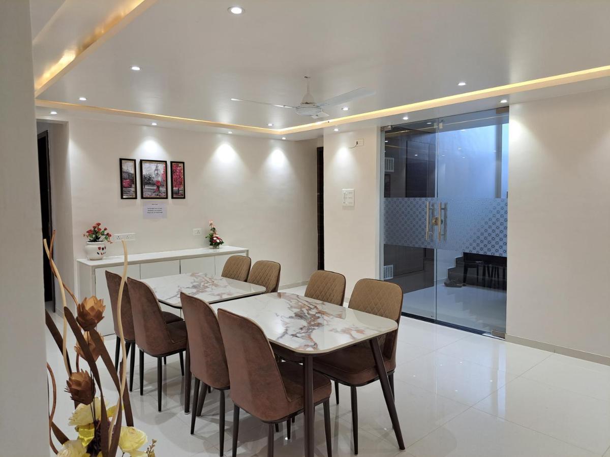 Bouquet Residency Hotel Нашик Екстериор снимка