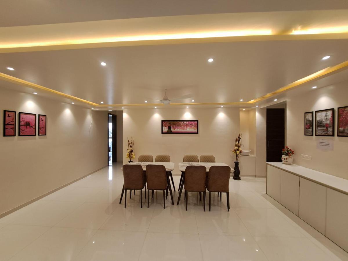 Bouquet Residency Hotel Нашик Екстериор снимка